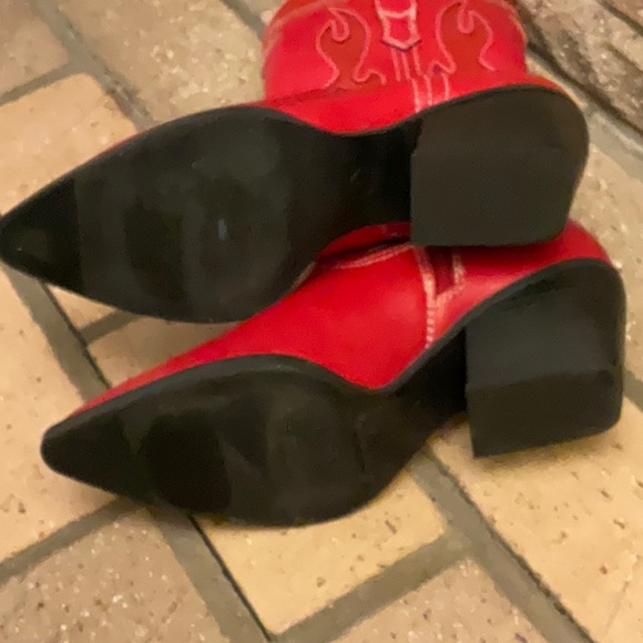 Red Cowboy Boots women’s size 7
Wild Fable Daytona Western - Picture 8 of 8